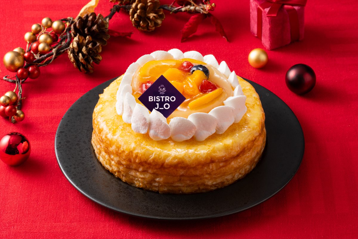 atarashiichizu's tweet photo. 2026年BISTRO J_O「クリスマス限定　果実のミルクレープケーキ」発売決定！ 
香取慎吾がデザインしたケーキボックスに入れてお届け！ オンラインショップにて10月1日（木）より限定・予約受付開始！
https://t.co/6YDoFUCS5L

#新しい地図
#香取慎吾 
#BISTRO_J_O https://t.co/i8PCNSpArX