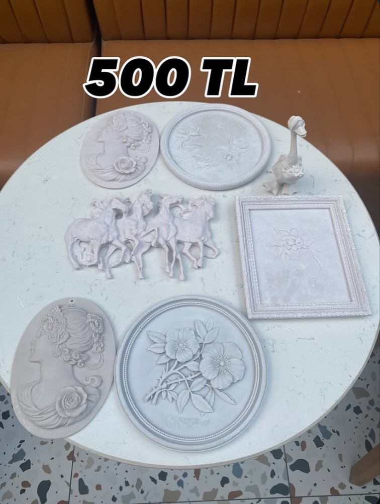 LizabethDecn's tweet photo. The moment you’ve been waiting for is here! We’ve added brand-new products to our workshop corner. Choose something beautiful for a fun activity or create a handmade gift for someone you love. Coffee Kango Sincan https://t.co/AOQfwqpQ04