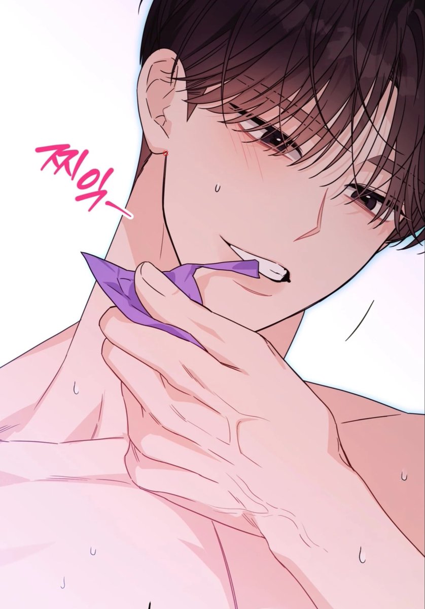 liuweikunn's tweet photo. You guys seriously think he’s a virgin? 😺 https://t.co/EqRzxxLzWa
