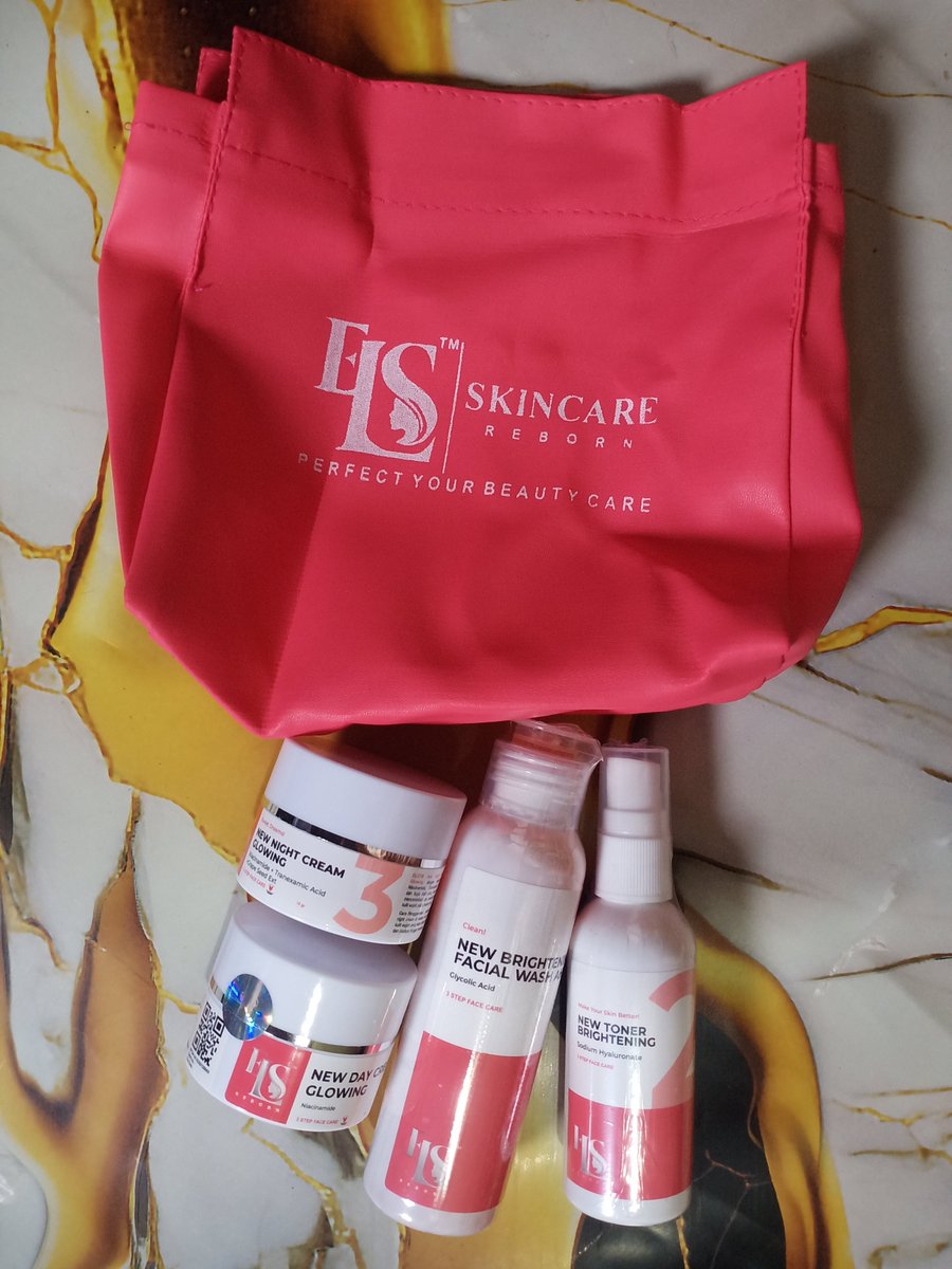 nlangrybird's tweet photo. Day one coba skincare paketan 
Mayan kmren dpt harga promo https://t.co/IDgi5h2tw5