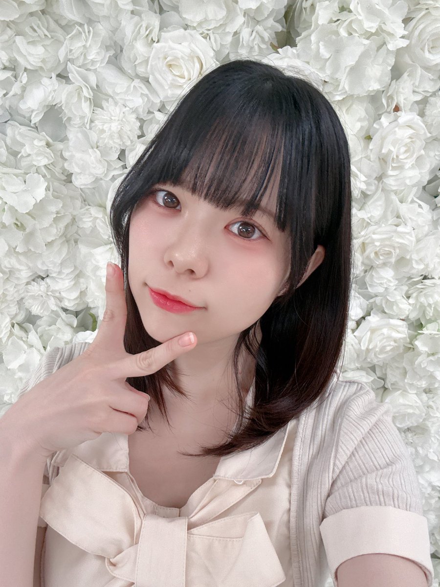 natsu29megu's tweet photo. お誕生日を迎えました🎂✨

歳を重ねてもまだまだ知らないことがたくさんあって、もっと色んなことを学んでいきたいと思える一年でした🎀

自分らしさを忘れず、周りへの感謝を忘れず、これからも日々研鑽を積んでいきます❤️‍🔥

新しい一年もどうぞよろしくお願いいたします！ https://t.co/YQAD4Lbnz9