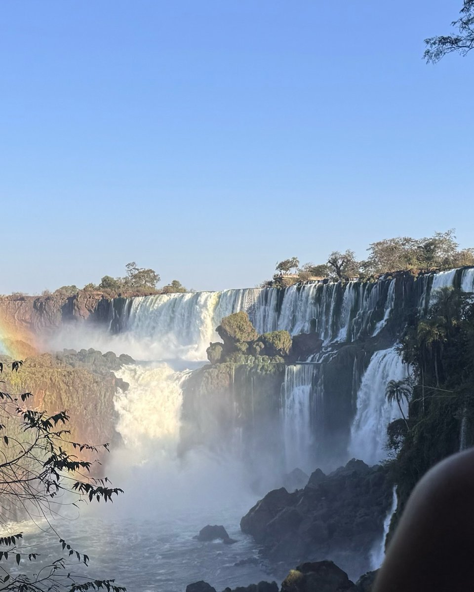 krLiitha4's tweet photo. 𝓒𝓪𝓽𝓪𝓻𝓪𝓽𝓪𝓼 𝓭𝓮𝓵 𝓘𝓰𝓾𝓪𝔃𝓾 💦🌱🌿🏞️ 🇦🇷

#CataratasDelIguazú #Misiones #Iguazú #LadoArgentino #MarravillaNatural #Argentina #SouthAmerica #Traveller #Holidays #LovelyPlaces #CantAskForMore #Thankfull #Friends #Watwerfall https://t.co/OW0iiBAdac