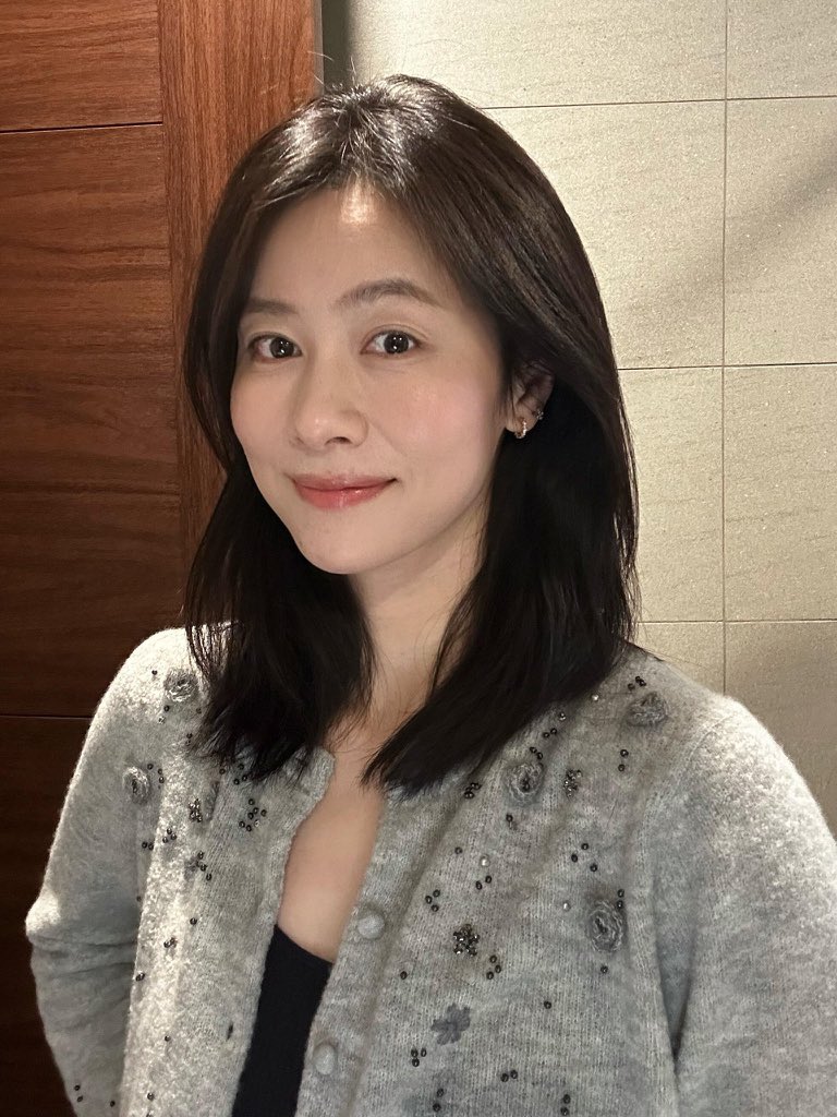 abima1978's tweet photo. 30➕的姨姨还会有男孩子喜欢嘛 https://t.co/8JoJEMbLOc