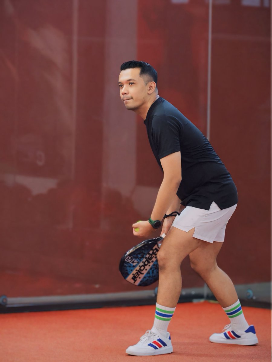 LeonardoLenort's tweet photo. It’s not about being the best—it’s about staying in motion. Slowly, one rally at a time. Keep your body healthy, your mind clear, and your heart enjoying the process. https://t.co/ARtL0aewOY