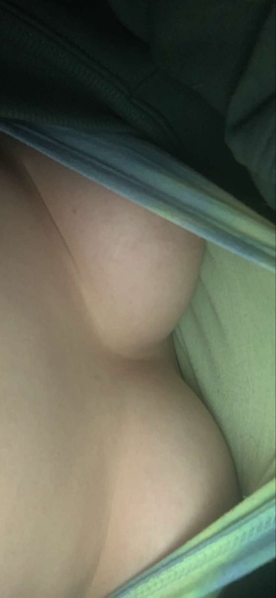 PeachyCreamNSFW's tweet photo. Just made a premium #snapchat hmu if you’re #buyingcontent https://t.co/4YUNKOyA7J