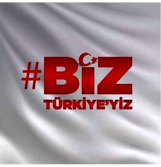 33iceltarsus's tweet photo. @abdurrahim_av @abakingurlek @mustafaciftcitr adam gibi adam
dogruluk: Erdoğan
dürüstlük: Erdoğan
mertlik.   : Erdoğan 
varlığı güven 
sayın cumhurbaşkanımızın yönettiği Zaman diliminde olmak gurur duyuyorum ben benzin 50 dolarda olsa canın sağolsun #reisim https://t.co/v86lF3LVxf