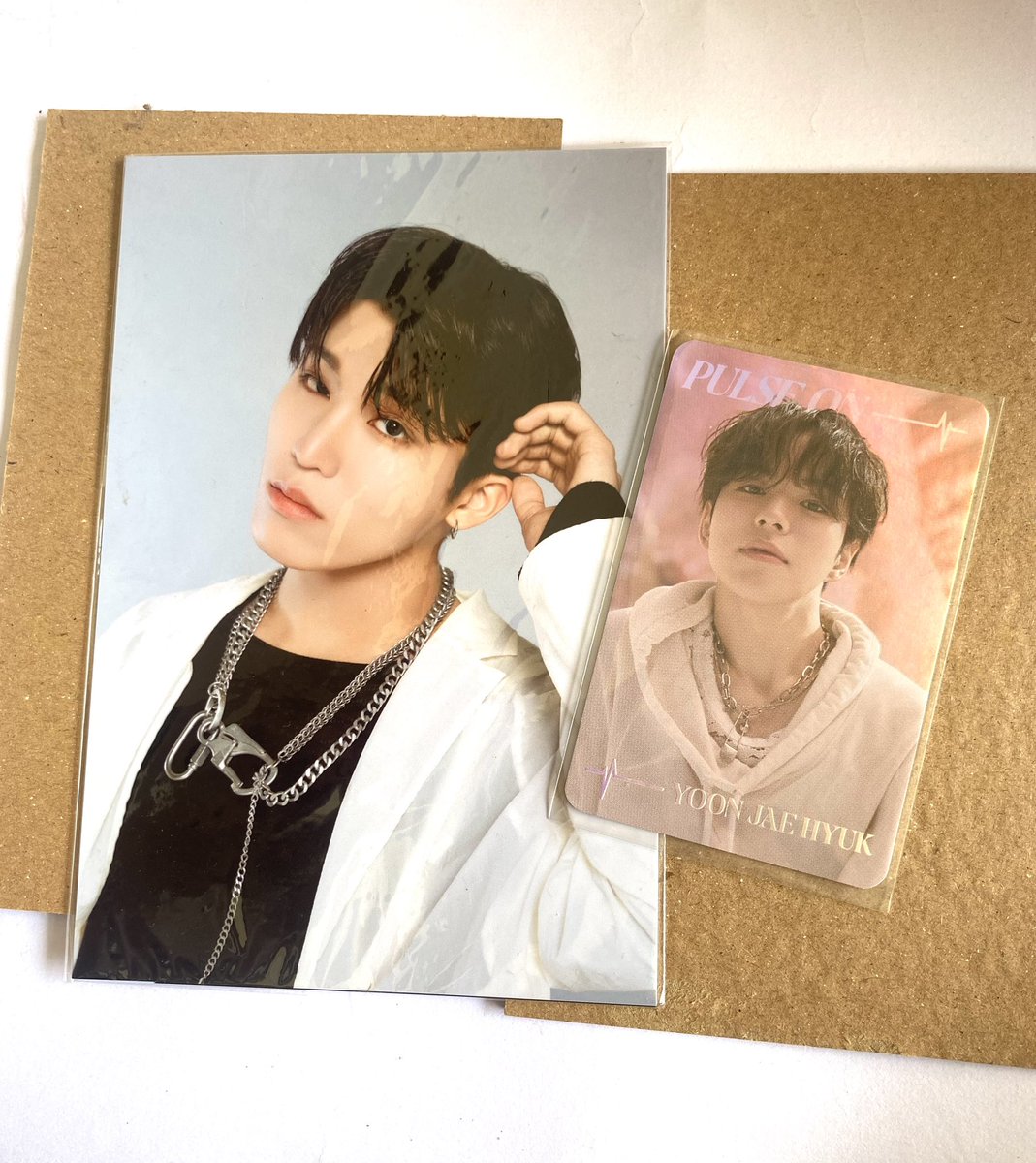 piwaaa34's tweet photo. ✨ SPECIAL GIVEAWAY PARK JEONGWOO BIRTHDAY ✨

🎁 album raw jeongwoo (2 orang)
🎁 set postcard (1 orang) 

RULES:
• rt and like this post
• TEUME INA ONLY (❌GA hunters)
• ⁠drop pict jeongwoo fav kalian and sweet words for jeo 🤍🤍🤍

end? 30.09.26 (23.59 WIB) https://t.co/CcXRxGeJc9