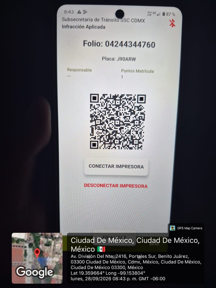 UCS_GCDMX's tweet photo. @coylavoz @GrupoBerel @SSC_CDMX En atención a su reporte acudió Policía de #TransitoGCDMX, al arribar al lugar se realiza la sanción correspondiente conforme al Reglamento de Tránsito, se implementa dispositivo de seguridad. https://t.co/3rl8U1ct3N
