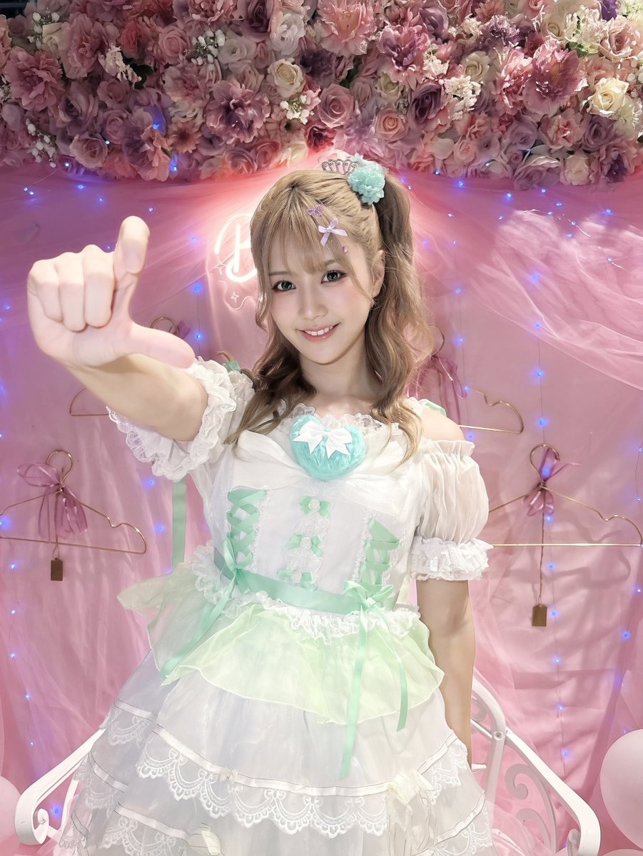 nonnoko888's tweet photo. キミに好きってバレちゃうハートの目ෆ.̮ෆ

お昼たべたー？わたしは今からだよん♡ https://t.co/NmNegH8BW0