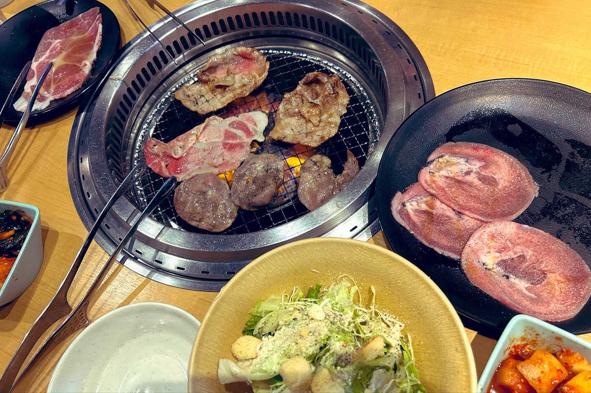 miku_8__'s tweet photo. 今日のランチ😋🥩 https://t.co/AiMapwFuxs
