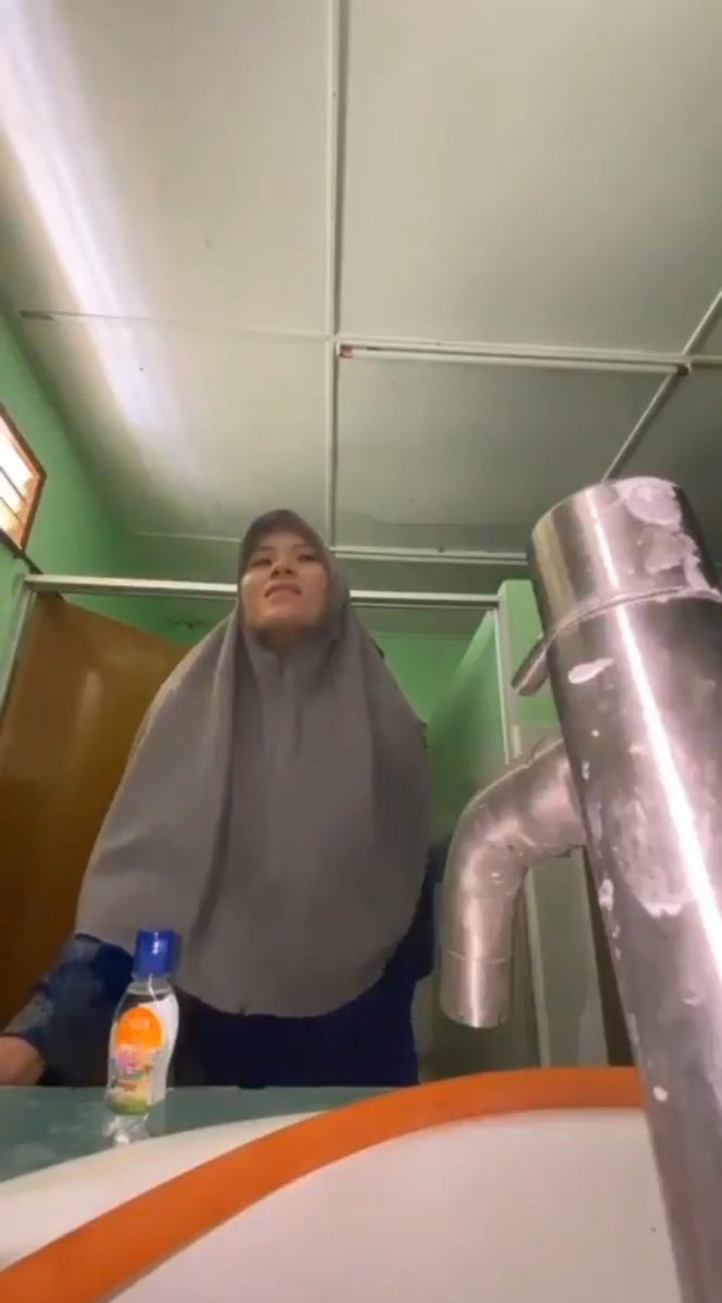 ziacofia's tweet photo. pacaran jaman sekarang ngeri2
https://t.co/QIipvCrHAQ https://t.co/ekeTVJb2Mv