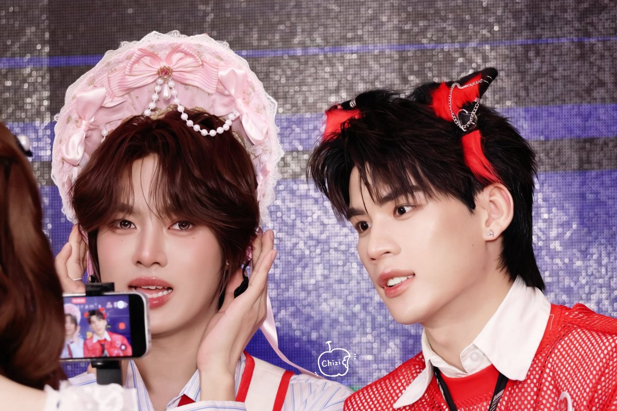 Chiziyyyyy's tweet photo. 🥰
#NorthOttoFansignInChongqing
#northotto #ottoottoo #JaoNorth https://t.co/aGdNUT4cE7