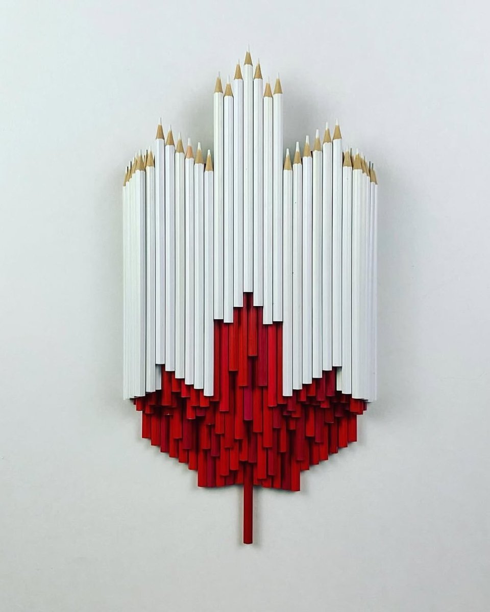 Complex's tweet photo. This artist transforms pencils into layered 3D artworks 

📸: @bashirsultani https://t.co/dXkPHkAkQv