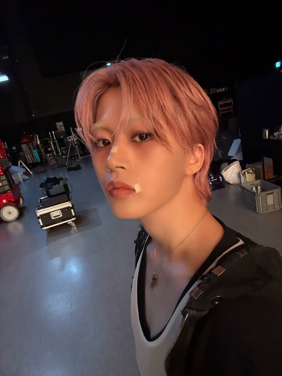 OOYO4O5's tweet photo. 260929 JO1 IG #木全翔也 🆙 ① https://t.co/v8ggzbhPjc