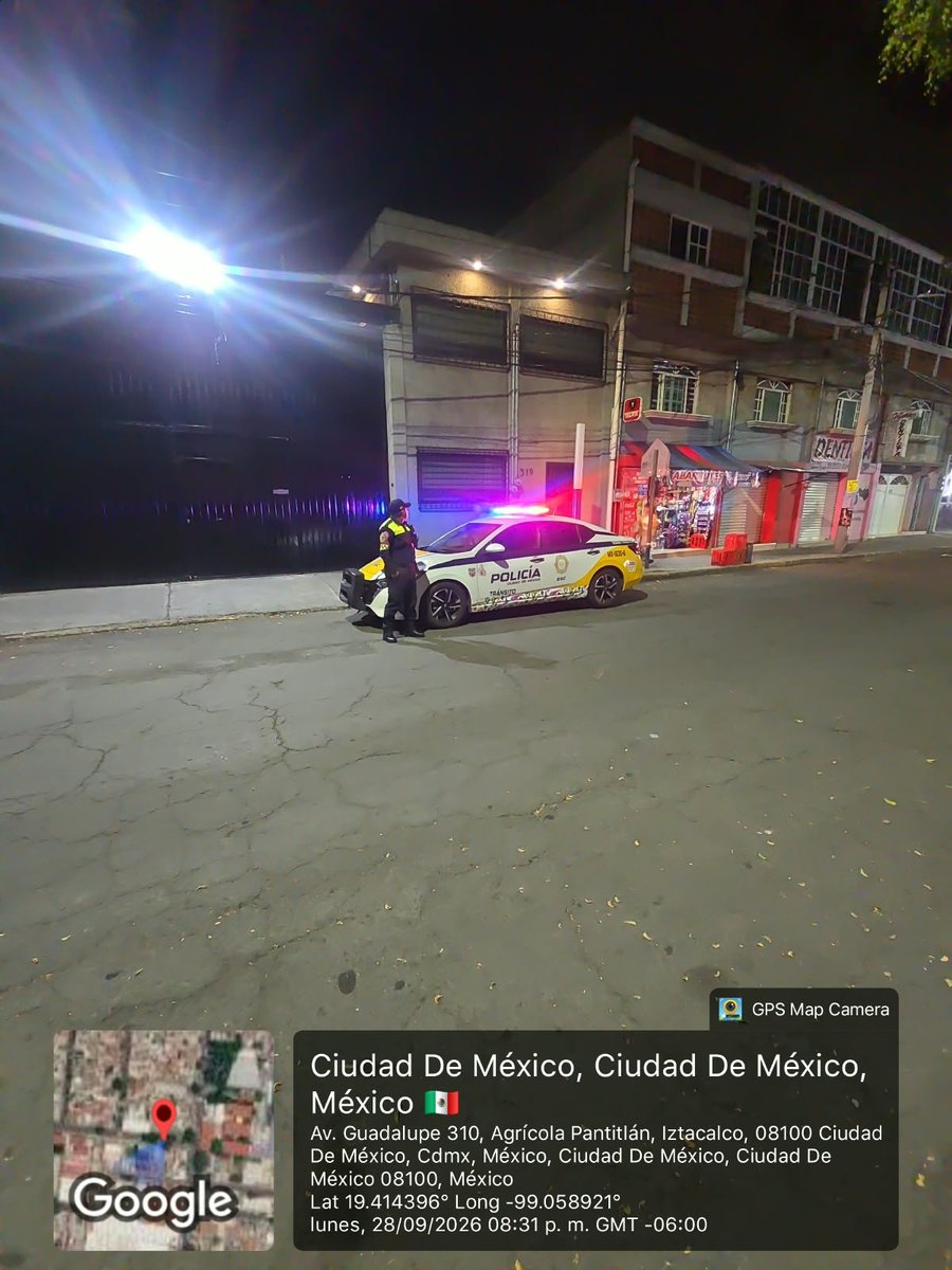 UCS_GCDMX's tweet photo. @juanin_juan_per @OVIALCDMX @LaSEMOVI En atención a su reporte acudió Policía de #TransitoGCDMX, en el lugar se implementa dispositivo de seguridad y movilidad para evitar caos vial y faltas al Reglamento de Tránsito. https://t.co/VLs6GqhT9g
