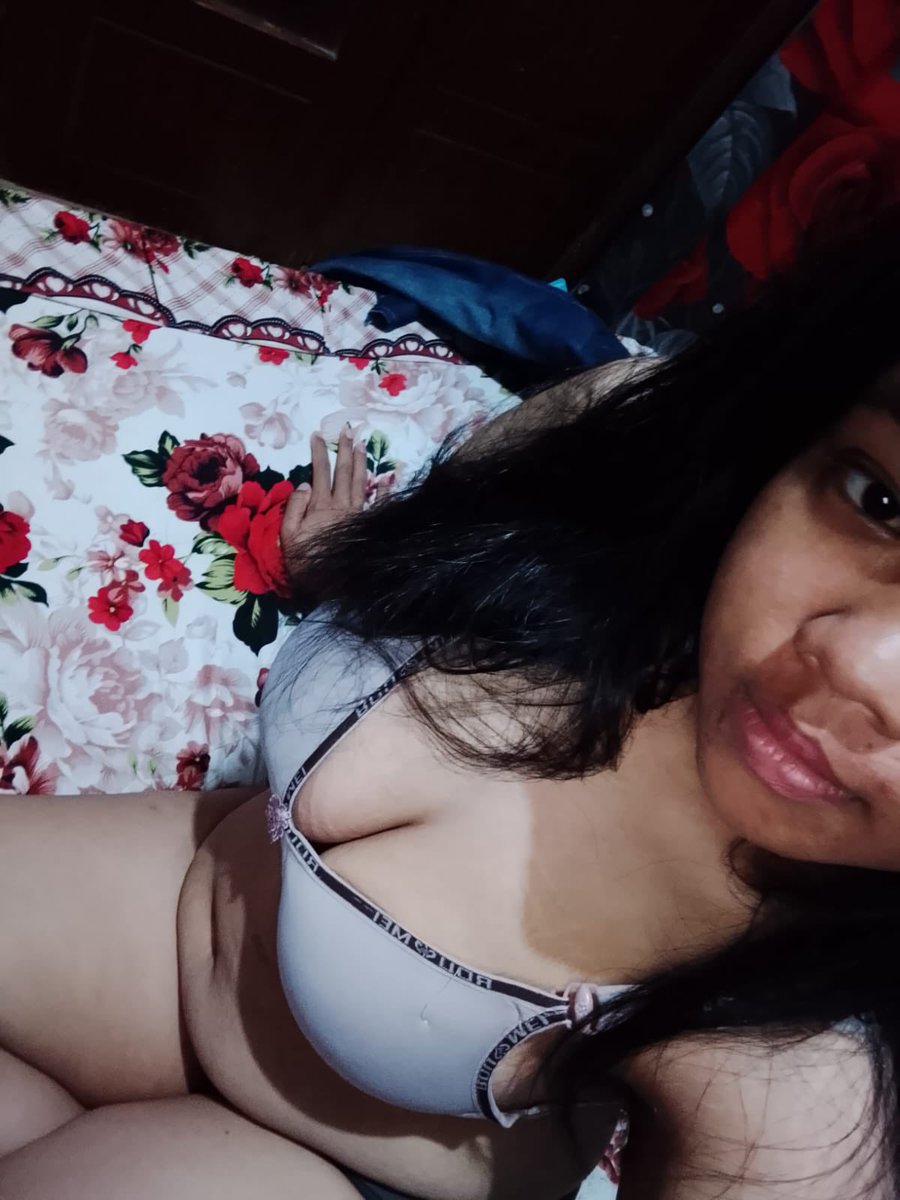ptranggraa's tweet photo. Ada yg mau ikut aku mandi? https://t.co/I6Hj7Me9k9