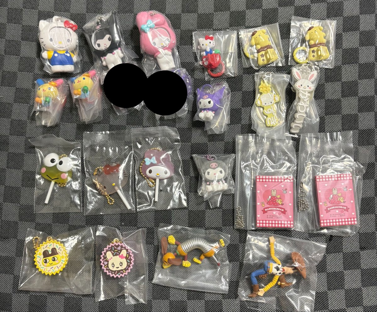 kinoko123o's tweet photo. めじるしアクセサリー ガチャ 交換
サンリオ ディズニー スヌーピー ハロウィン キティ ウサハナ SUMMER ピクミン こんぺいとう たまごっち

譲 画像1,2 ズートピア初弾はセブン購入品です

求 画像3,4トイストーリー最優先

↓同種交換希望
カラとも ツムツム エモきゅん アンディが来た

2:2〜 https://t.co/Dm39lHWo9l