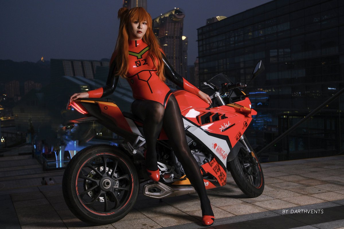 DarthVents's tweet photo. 新的衣服，又一次的外景

#eva #Evangelion #エヴァンゲリオン #エヴァ #明日香 #痛车 https://t.co/yiV4xu1P9s
