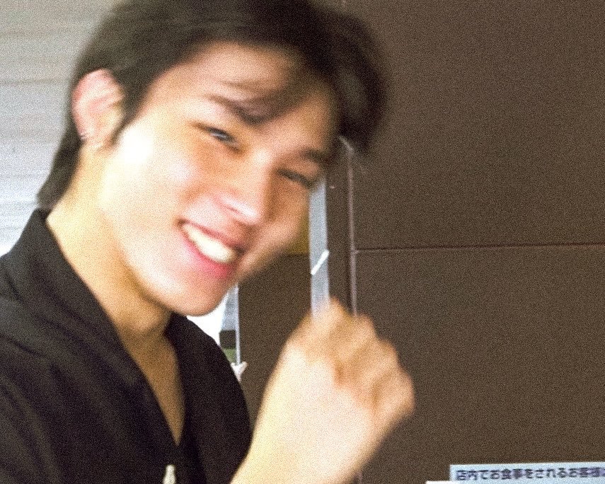 serendobbity2's tweet photo. this feels like seeing an old pic of your ex in your camera roll and staring at it a little longer, remembering when and where it was taken and what was happening that day 🫠🤎 https://t.co/eMusyfegVf