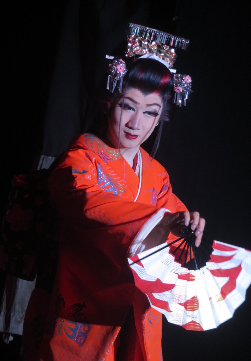 kayoko114's tweet photo. 9/27 鈴成り座
のぼる＆千春＆優翔＆神龍4人祭り
(夜)舞踊ショー
#花組むらさき 
座長 #南條のぼる https://t.co/s4OhJROXsT
