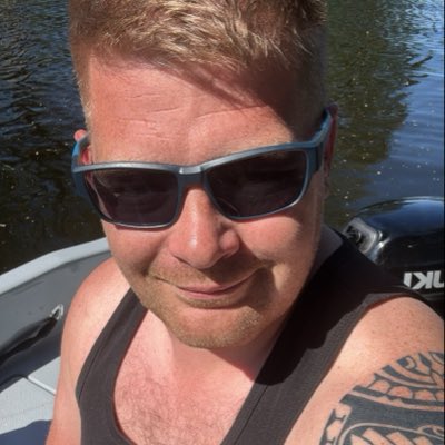 FikkieSander's tweet photo. #nieuweprofielfoto https://t.co/WDJ2NiRE0Z