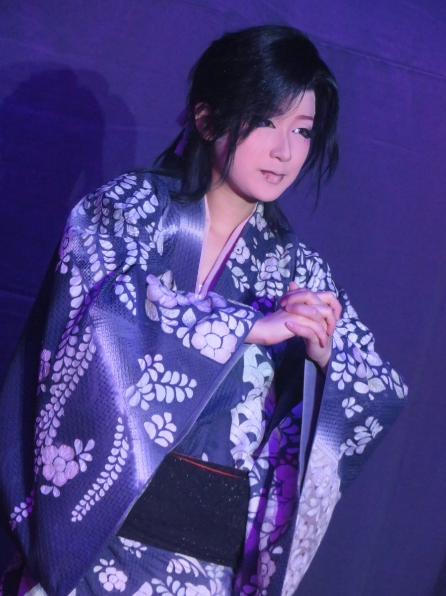 kayoko114's tweet photo. 9/27 鈴成り座
のぼる＆千春＆優翔＆神龍4人祭り
(夜)舞踊ショー
#花組むらさき 
#彩姫 https://t.co/LmrtOR3cnJ