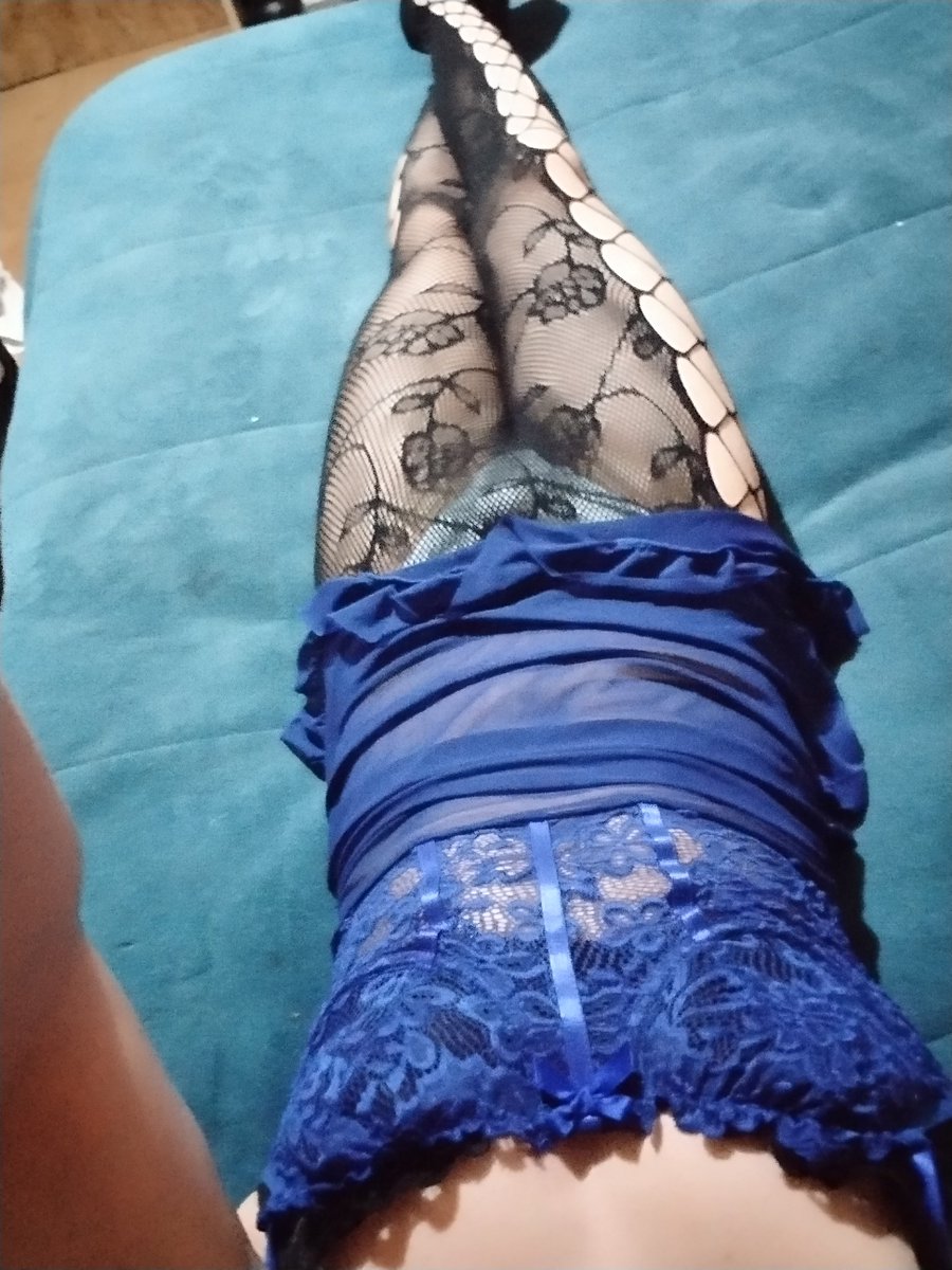 fmboy127's tweet photo. Hola :3 tengo contenido nuevo, por si les interesa me mandan mensaje (no hago encuentros) espero que les guste las publicaciones :3 #femboy #contenido #nsfwㅤㅤ #gay https://t.co/xinUzifHzg