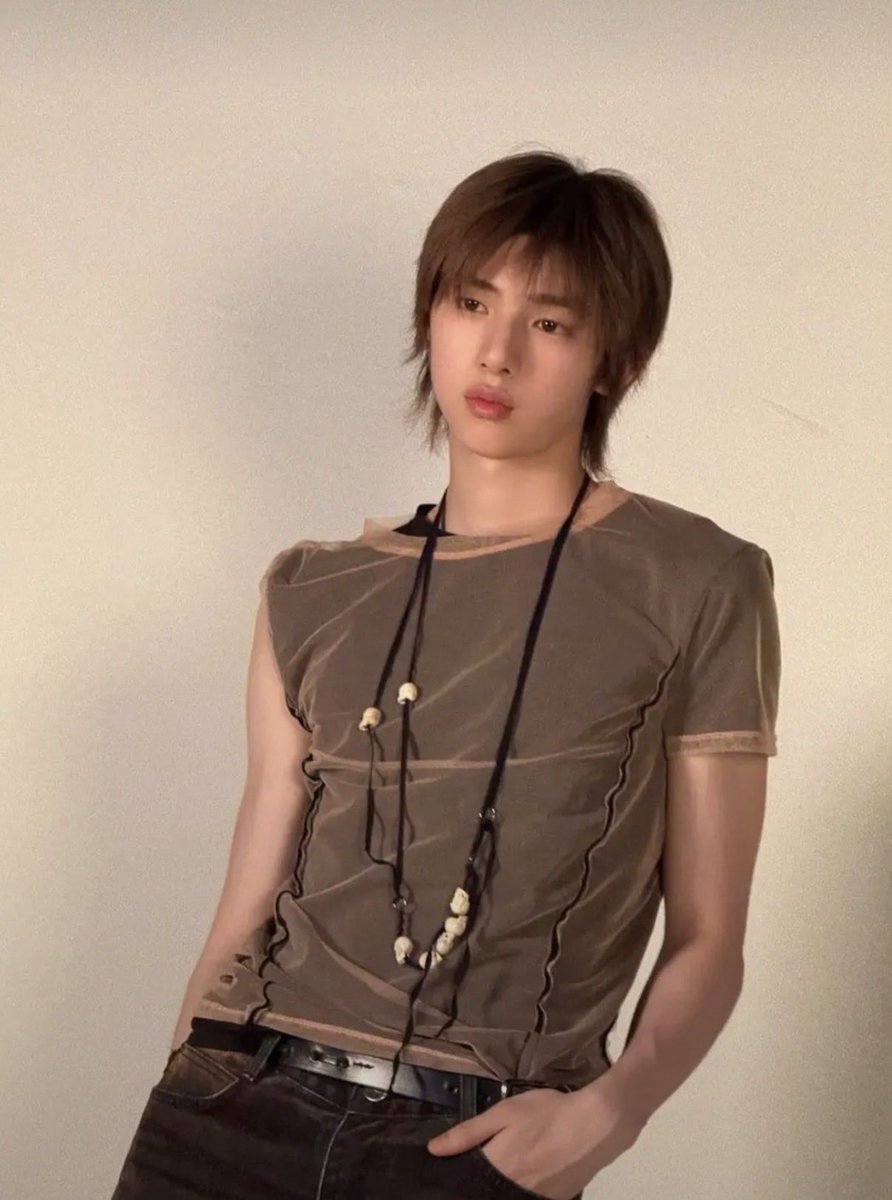 jjuhoonsm's tweet photo. and then beige pulled up https://t.co/sqyWoGd6dO