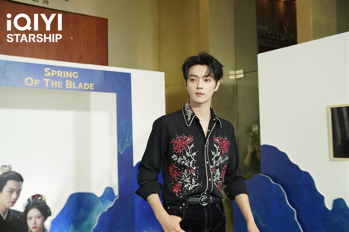 iQIYI_Thailand's tweet photo. #iQIYI #iQIYIStarship爱奇艺星舰计划 #iQIYIStarshipSpringoftheBlade #XuKai #XuKaiShenRunYanRui https://t.co/Q2lJ19xBq4