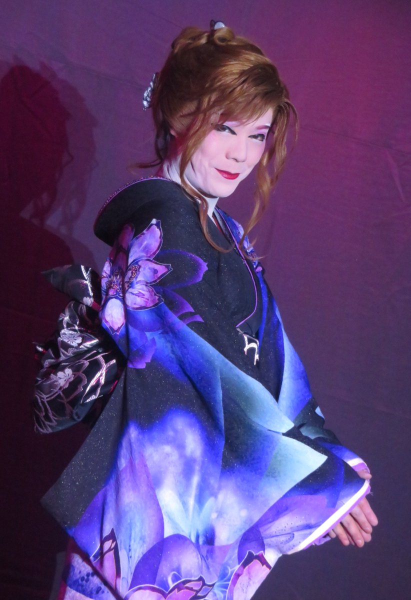 kayoko114's tweet photo. 9/27 鈴成り座
のぼる＆千春＆優翔＆神龍4人祭り
(夜)舞踊ショー
#花組むらさき 
特別ゲスト
#劇団神龍
#澤村神龍 
♬『この夜を止めてよ』 https://t.co/6TkmaIfZ9F