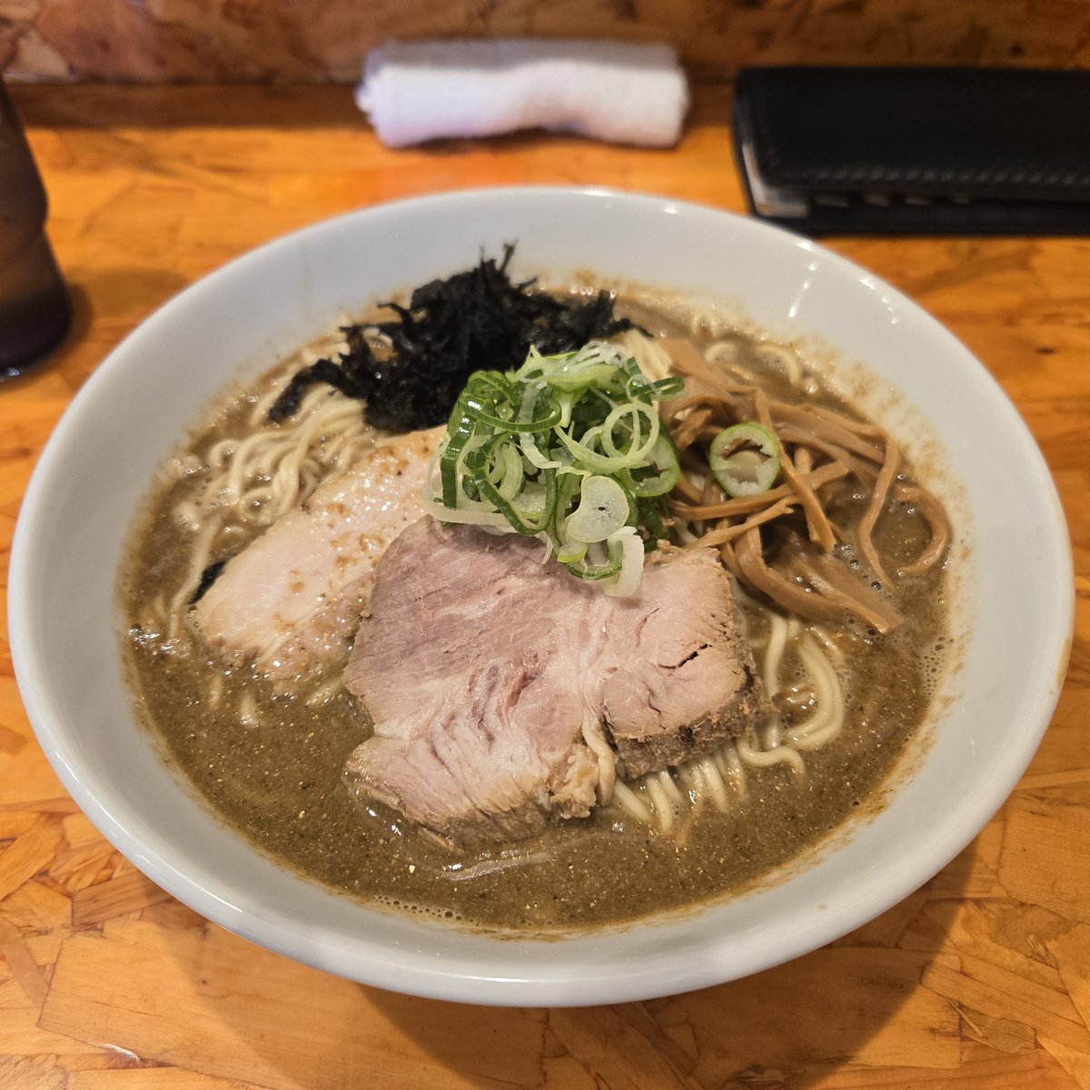 one0969tk1's tweet photo. 麺武者　限定麺　クリーミー煮干　大盛
健診終わりにお邪魔しました
朝食抜きだったから身体に沁みわたる... https://t.co/kcPBVrBV1e