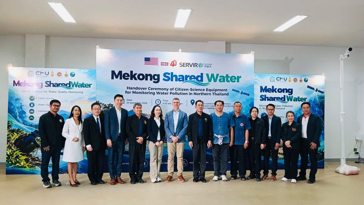 radiofang_prd's tweet photo. อำเภอแม่อาย ส่งมอบอุปกรณ์ติดตามคุณภาพน้ำ Mekong Shared Water ดึงเครือข่ายไทย-ลาวและชุมชนร่วมเฝ้าระวังลำน้ำกก
อ่านเพิ่มเติม👇
https://t.co/hMfRdjlxcE
#MekongSharedWate #แม่น้ำกก #แม่อาย #เชียงใหม่ https://t.co/SbK2dJ4yG8