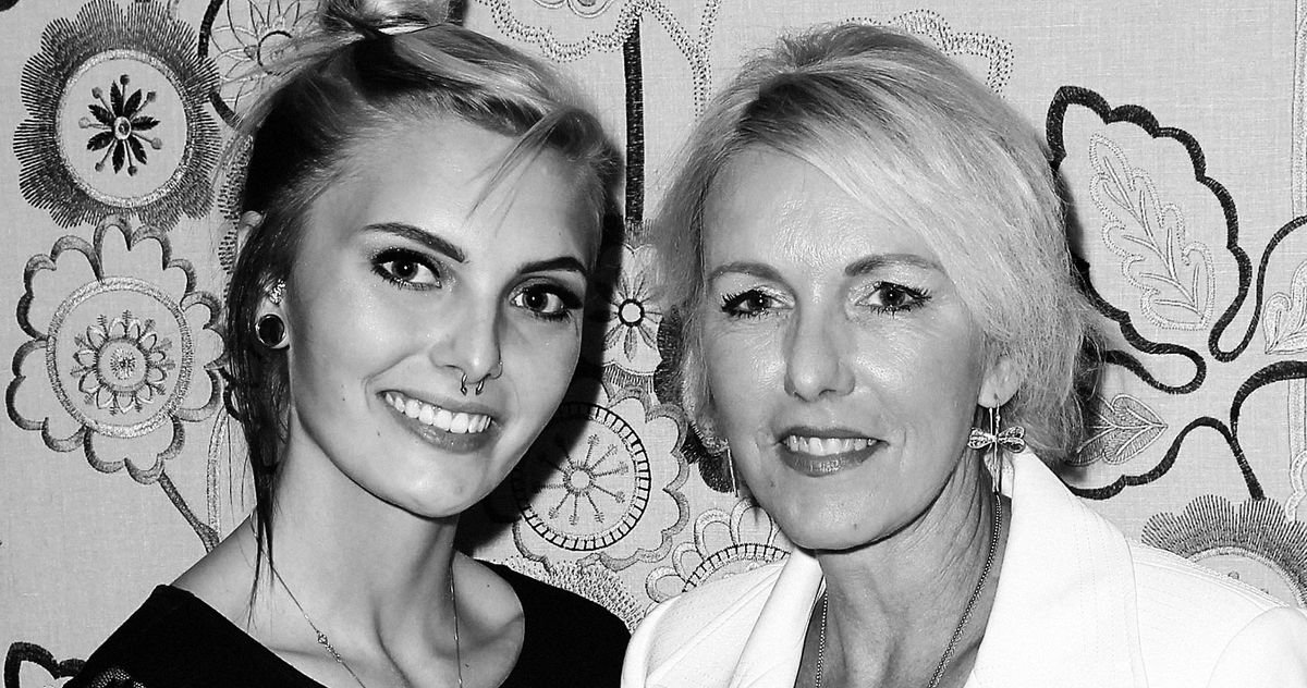 JessPected's tweet photo. Thinking about Daisy Coleman &amp; her mother Melinda. Both died by suicide because Matthew Barnett decided to get 14yo Daisy drunk, rape her, then dump her body in the snow to freeze to death. Rapists &amp; their apologists say rape is no big deal but it causes lifelong trauma &amp; death. https://t.co/tdGMC4Ufu1