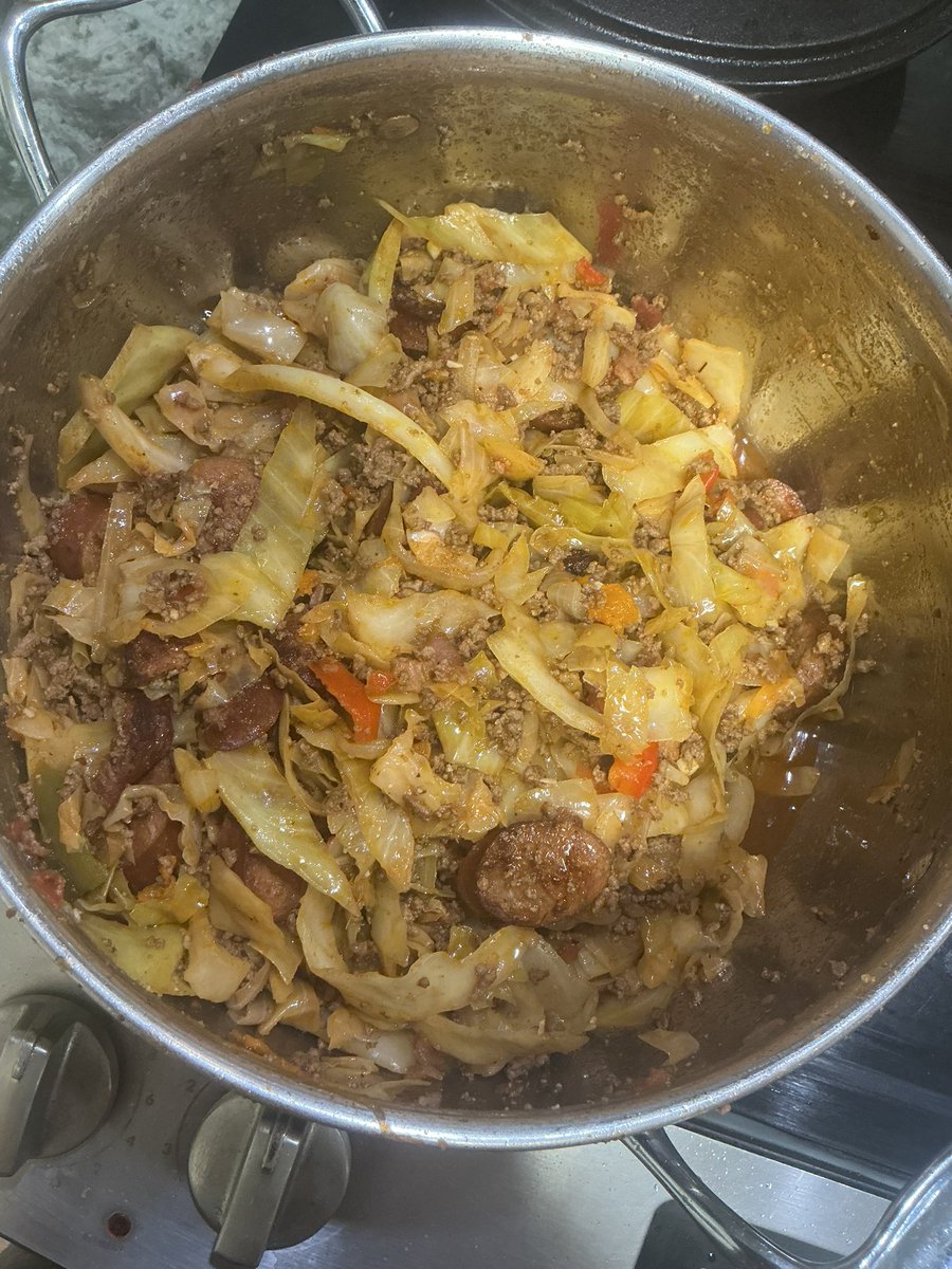 soulidt's tweet photo. Attempted the “ filthy cabbage “ I kept seeing on TT and omg it’s so mf good! https://t.co/eBcop1qE56