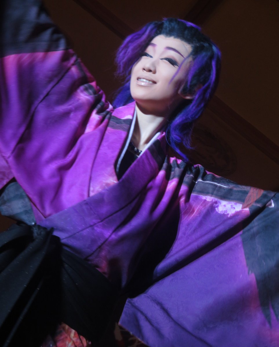 kayoko114's tweet photo. 9/27 鈴成り座
のぼる＆千春＆優翔＆神龍4人祭り
(夜)舞踊ショー
#花組むらさき 
座長 #藤間美香 https://t.co/mXibvZT6oL