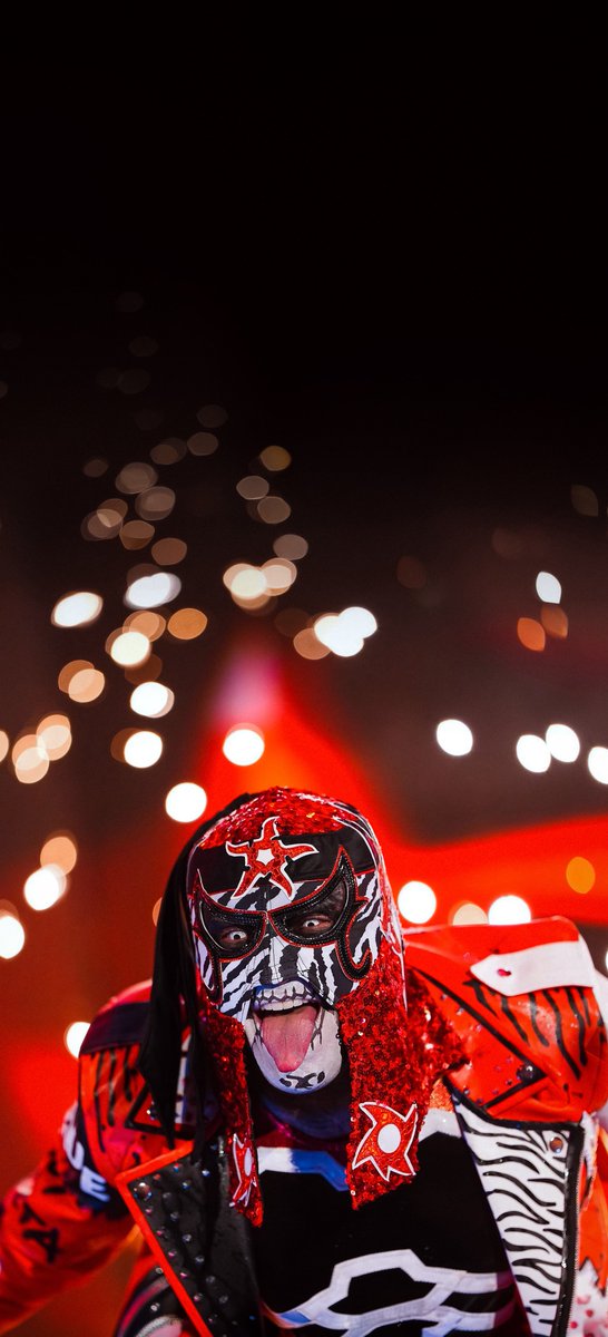 ItzVarun_____'s tweet photo. Penta Wallpapers!

#WWERAW https://t.co/oCauCmJ903