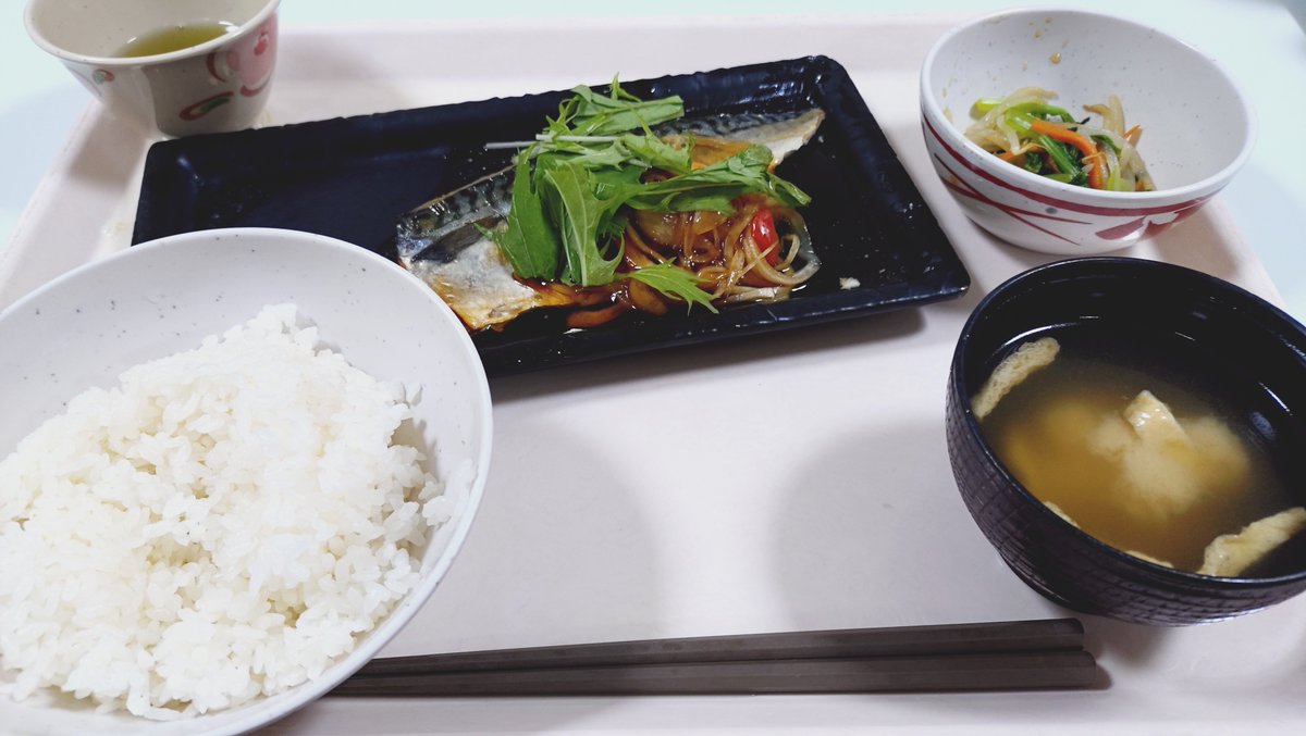 HESOMETAL's tweet photo. 社食なう https://t.co/jf2xucRACS