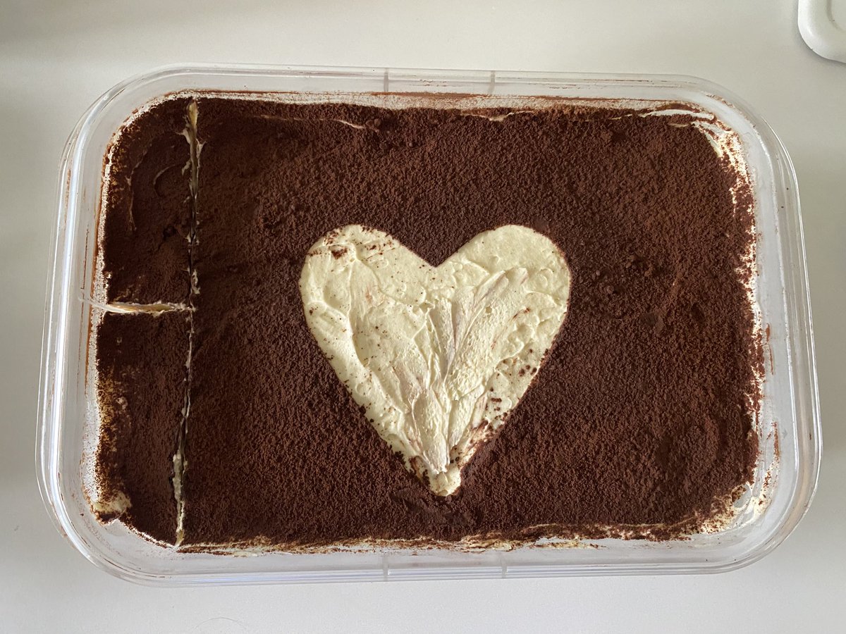 lore_bug's tweet photo. celebrated 9 years with @bug_jam_ 🤎 https://t.co/8EPZTWASVK