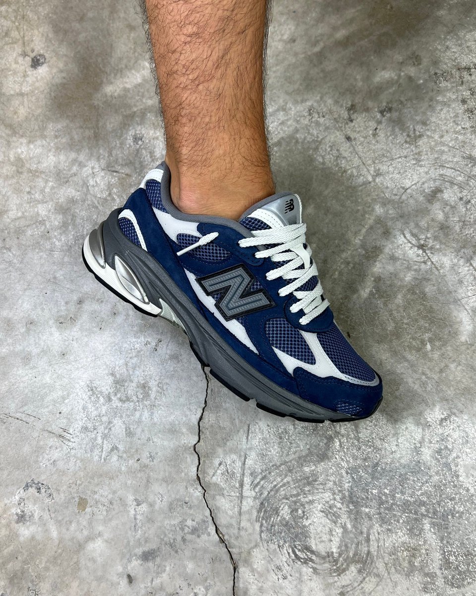 JustFreshKicks's tweet photo. New Balance 2010 'Navy' 🌊

https://t.co/6sdtMStqSL https://t.co/byS5MmNtSo
