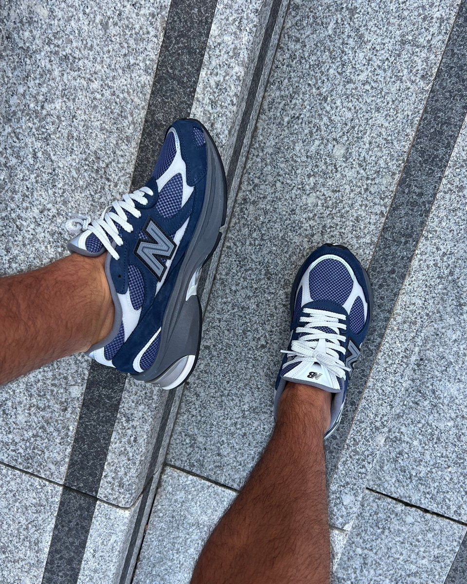 JustFreshKicks's tweet photo. New Balance 2010 'Navy' 🌊

https://t.co/6sdtMStqSL https://t.co/byS5MmNtSo