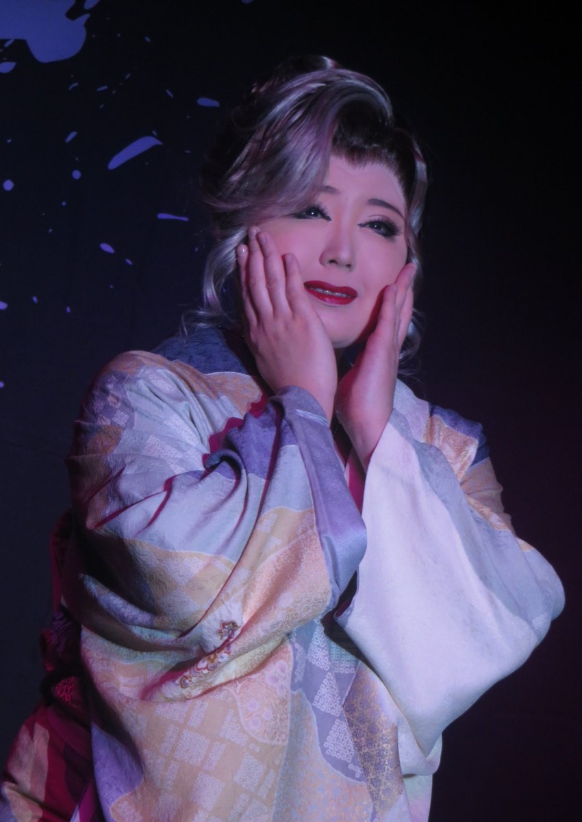 kayoko114's tweet photo. 9/27 鈴成り座
のぼる＆千春＆優翔＆神龍4人祭り
(夜)舞踊ショー
#花組むらさき 
マンスリーゲスト
#team華獅子
#宝華紗宮子 https://t.co/iBo2PDOErO