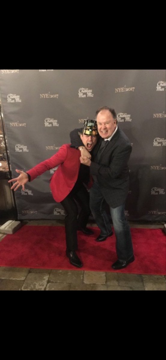 mikethemiz's tweet photo. This is crazy 3 of these posts in 2 days. Man, this is sad.  Growing up, I watched Dennis Haskins on TV and never imagined that one day I’d get to call him my friend.

When I finally met him, he was even better in person. He had this infectious laugh, and no matter when I saw him, he brought so much warmth and positivity with him. Dennis had this way of making you feel so special when you were around him. 

It’s hard to believe I won’t hear that laugh again. I’ll miss the friend I got to know, and I’ll always be grateful that someone who was part of my childhood became part of my life.

Rest in peace, Dennis.