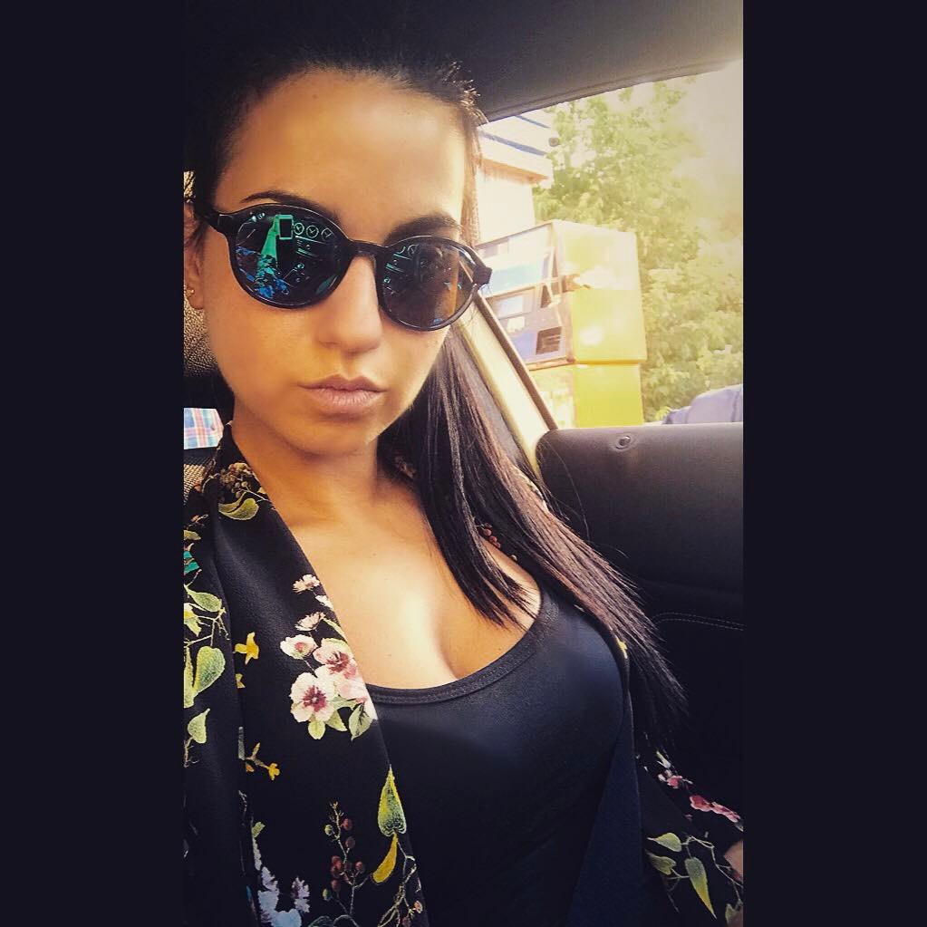 hassan337's tweet photo. ⚫️.. Oggi allegra come Mercoledì Addams.. ⚫️ #maiunagioia #mai #never #me #mercolediaddams #badday #patience #letitbe #outfit #ootd #sunglasses #sun #bah #nojoy #domanieunaltrogiorno #instapic #instalike #instamood #instagood #likeforlike https://t.co/3dzYow2zBS
