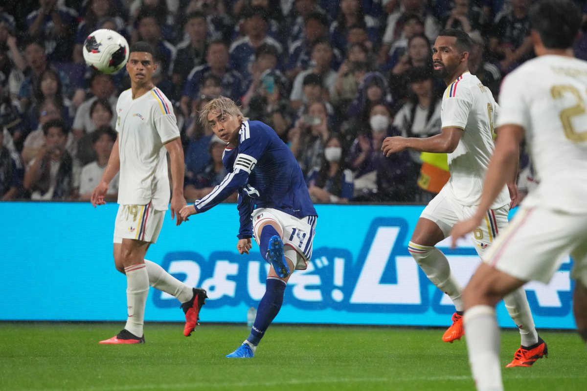 FIFAWorldCup_JP's tweet photo. ゴールをお膳立てするスペシャリスト🎯🇯🇵

#FIFAWorldCup https://t.co/H7QooI8hgh
