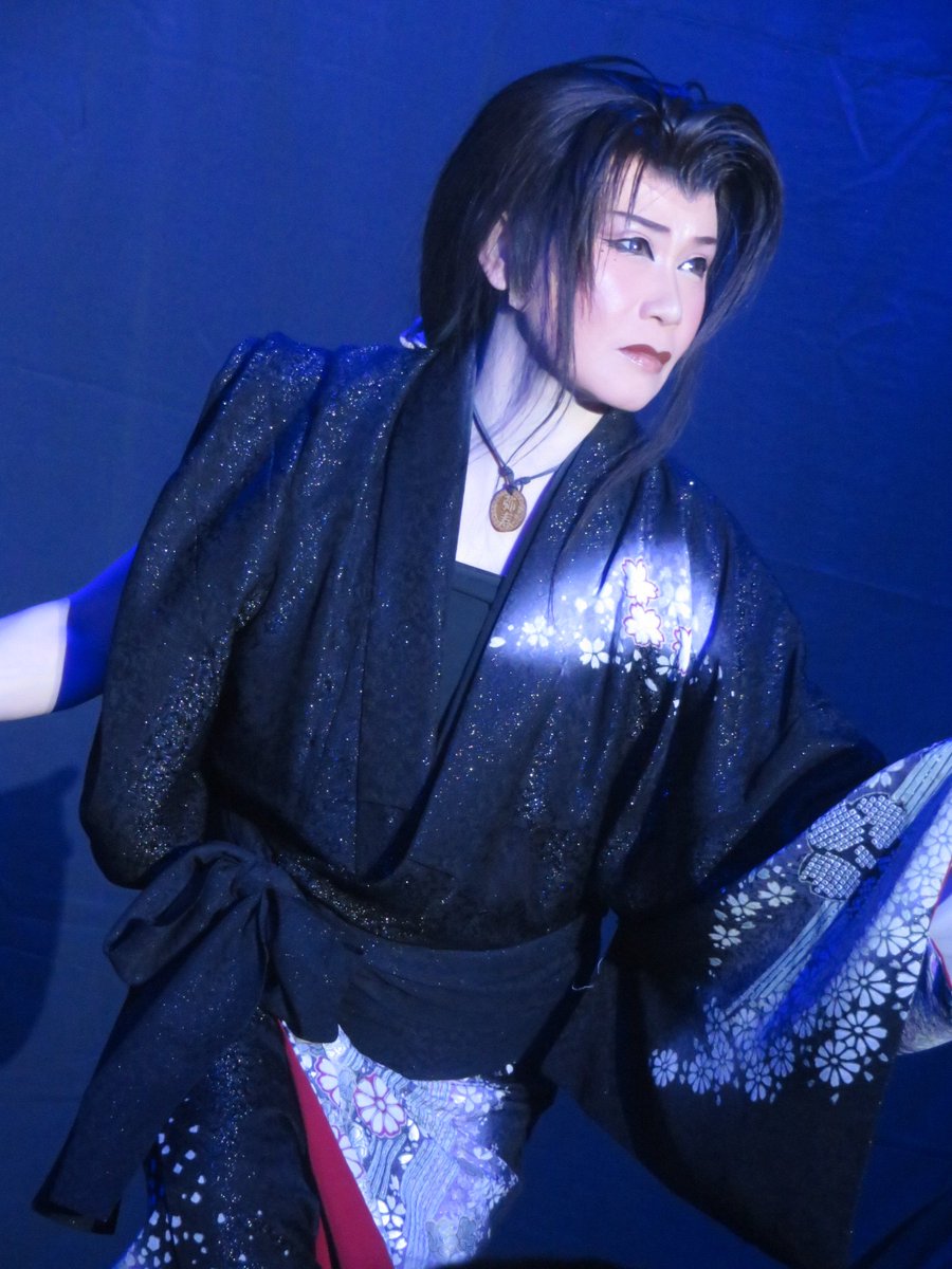 kayoko114's tweet photo. 9/27 鈴成り座
のぼる＆千春＆優翔＆神龍4人祭り
(夜)舞踊ショー
#花組むらさき 
マンスリーゲスト
#team華獅子
#宝華弥寿 https://t.co/Sdq8uP4Nw3