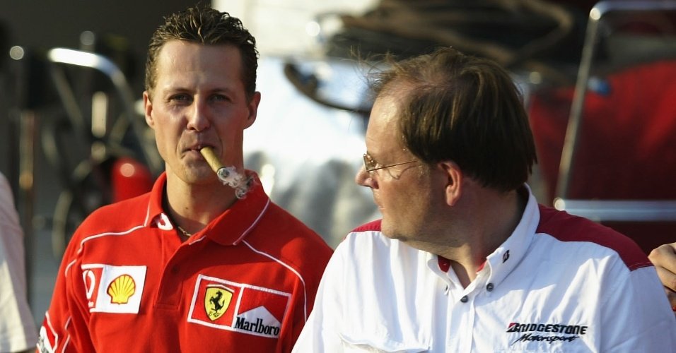 aleatoriogah's tweet photo. @nagashxzd @rhaylovespapaya Schumacher, Hamilton e Raikkonen https://t.co/V19DzJAeFq