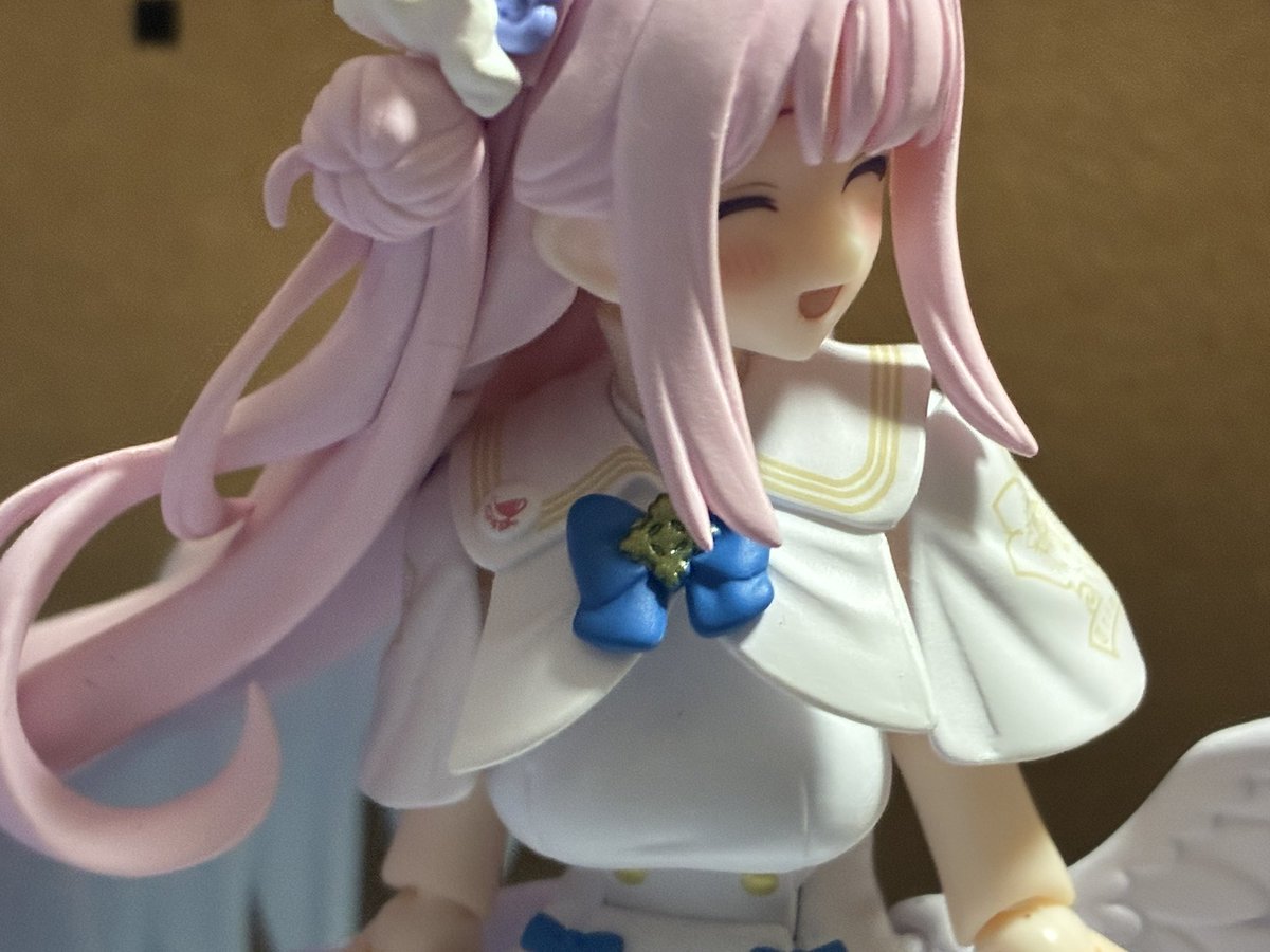 y_ganman3's tweet photo. アルちゃんfigma届いて早々これやるの
ガチで終わってる https://t.co/lWG7r6mLvb