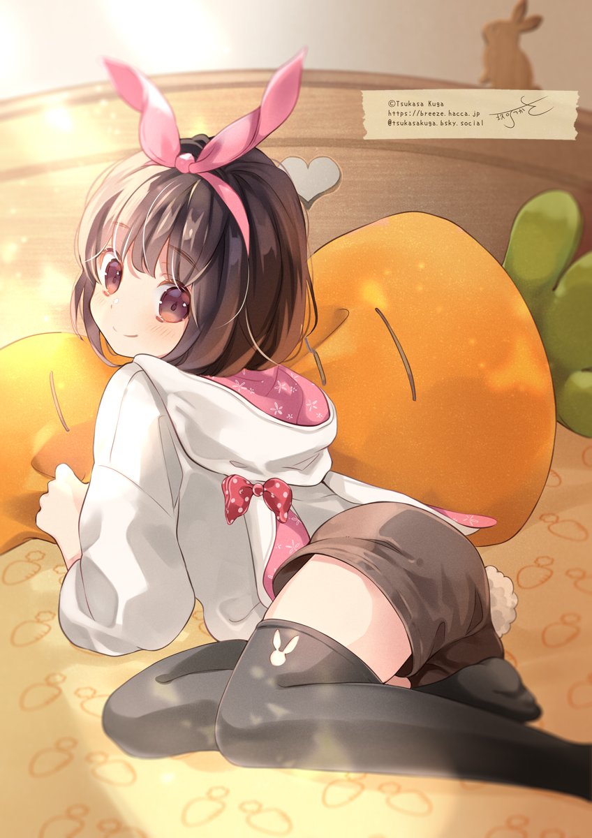 tsukasa_kuga's tweet photo. うさぎさんの絵が完成しました🐰🥕 https://t.co/MXJFVzvU9a