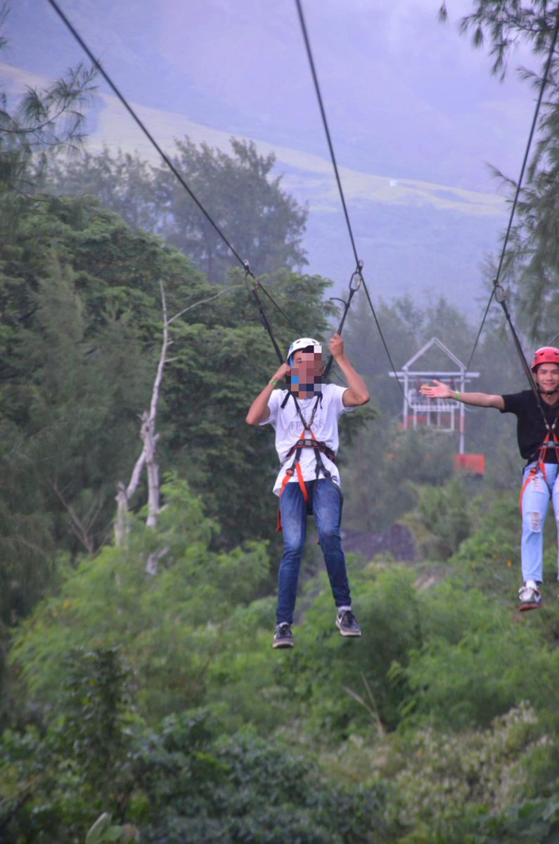 TEscandorPH's tweet photo. Me and my bro decided to touch the sky today.
Best therapy is nature + good company 🤍
#BroTime #Adventure https://t.co/UOede6KmfF