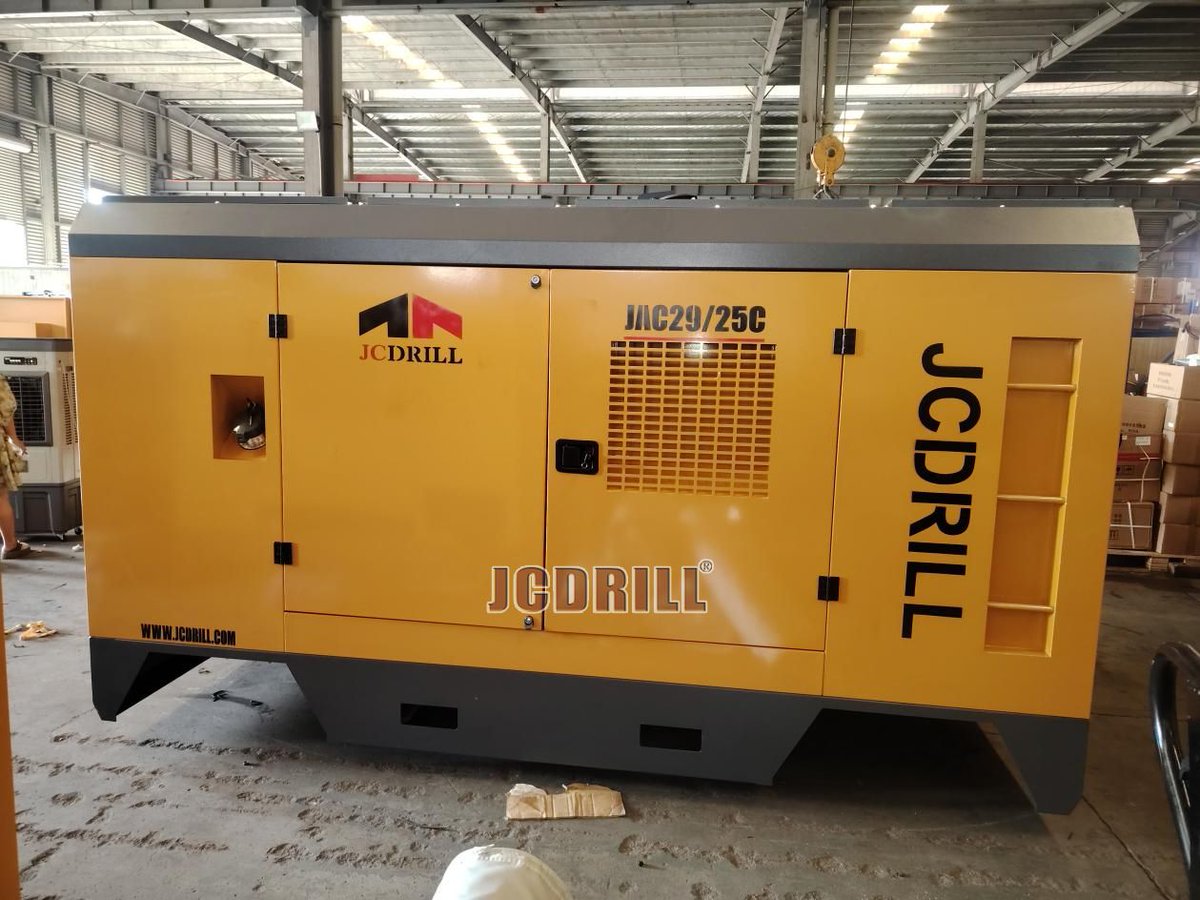 jcdrillingrig's tweet photo. 🚛💧 CSD300A | Flexible Drilling for Diverse Ground Conditions
The CSD300A is a fully hydraulic truck-mounted water well drilling rig with a maximum drilling depth of 300 m.
#CSD300A #WaterWellDrilling #DrillingRig #DTHDrilling #GeothermalDrilling #AgriculturalIrrigation https://t.co/Ei5EmixCFD